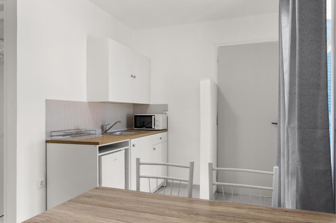 Nikolas Apartments Stoupa Lévktron Екстериор снимка